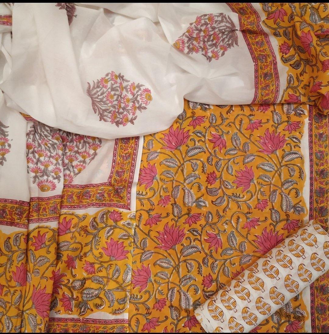 img_cotton_rajasthani_block_printed_with_mulmul_dupatta_awwal_boutique