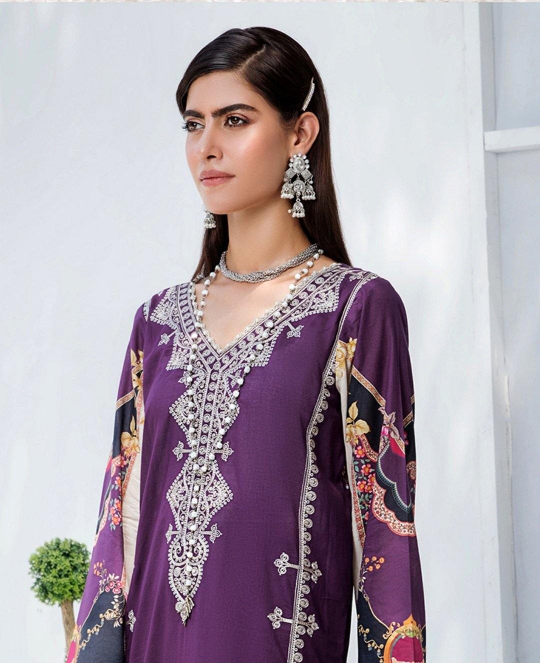 img_rajbari_lawn_essentials_awwal_boutique