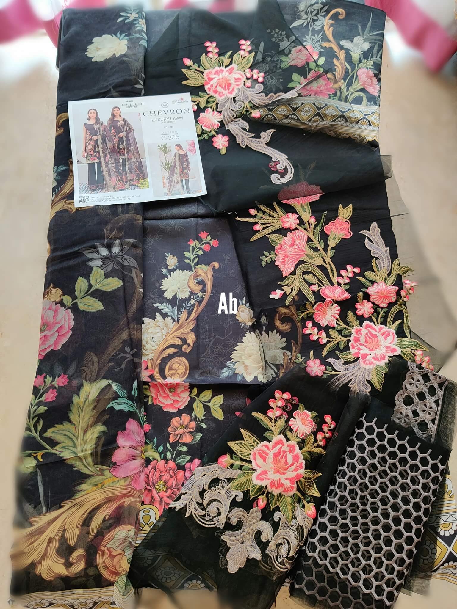 img_ramsha_chevron_lawn_open_pics_awwal_boutique