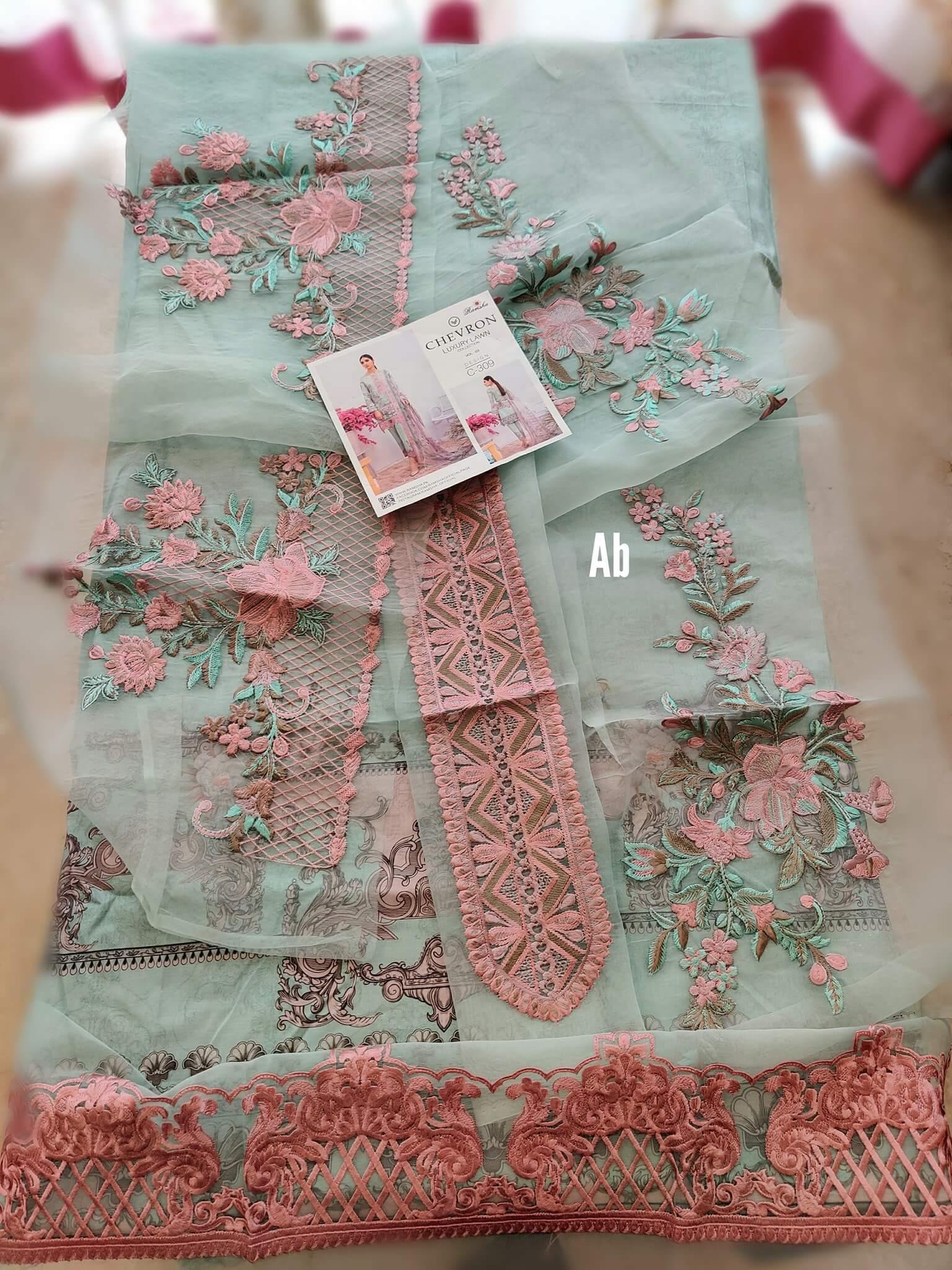img_ramsha_chevron_lawn_open_pics_awwal_boutique