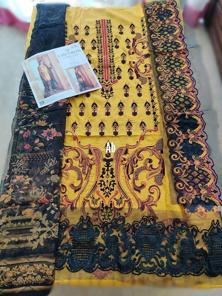img_open_pic_ramsha_chevron_lawn_awwal_boutique
