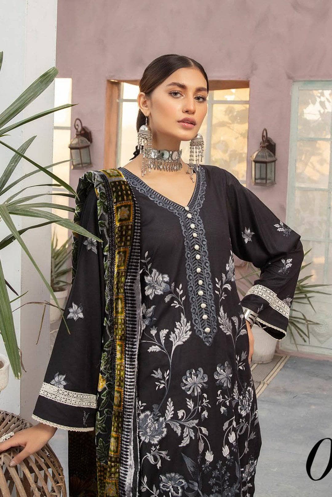 img_rang_raiz_palachi_shawl_collection_awwal_boutique