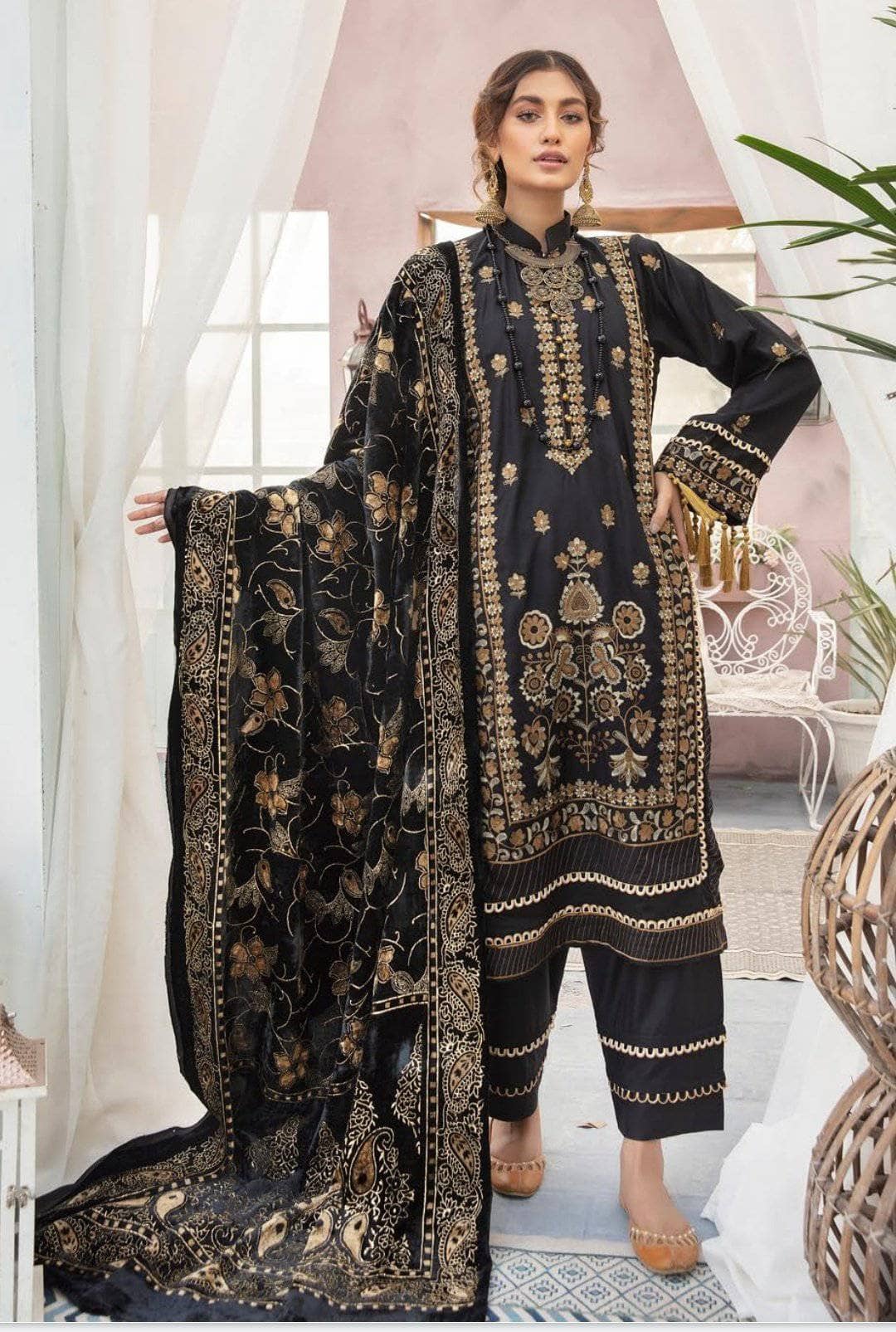 img_rang_raiz_palachi_shawl_collection_awwal_boutique