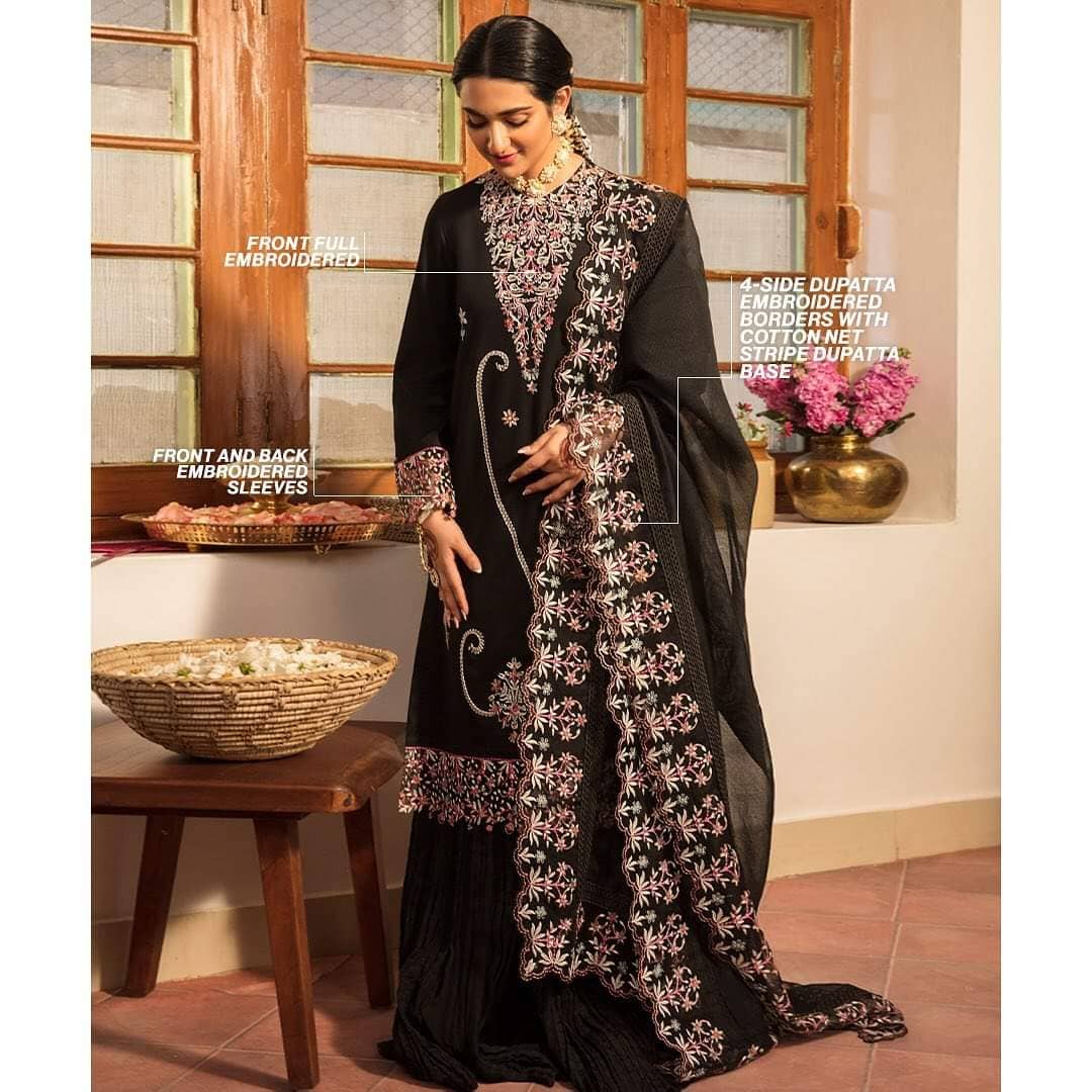 img_rang_rasiya_lawn_23_awwal_boutique