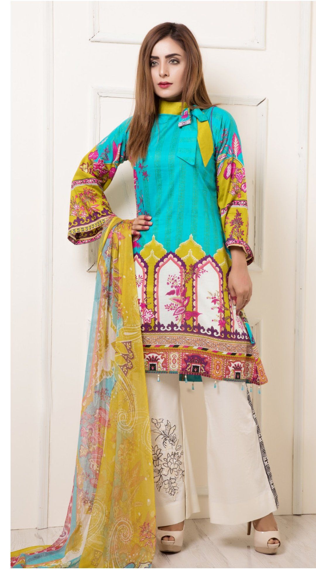 img_rangrez_economy_lawn_collection_awwal_boutique