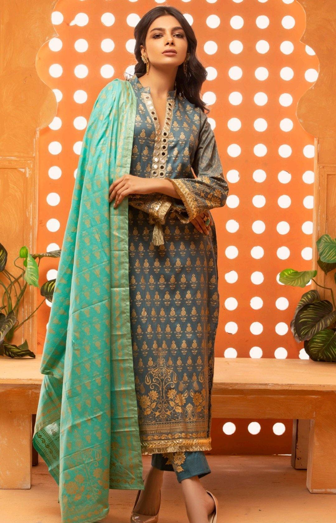 img_rangreza_banarsi_prints_on_lawn_awwal_boutique