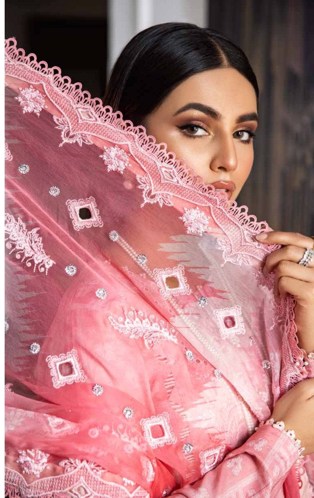 Img_afreen_by_riaz_arts_lawn_22_awwal_boutique