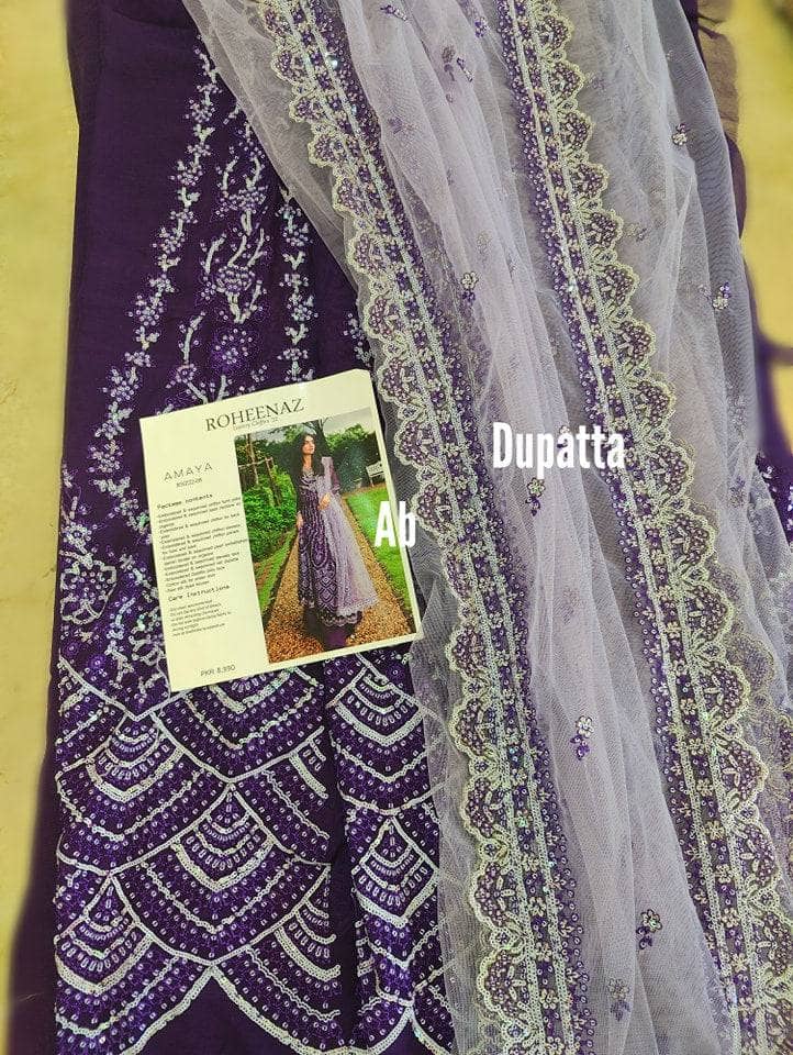 img_roheenaz_2023_awwal_boutique