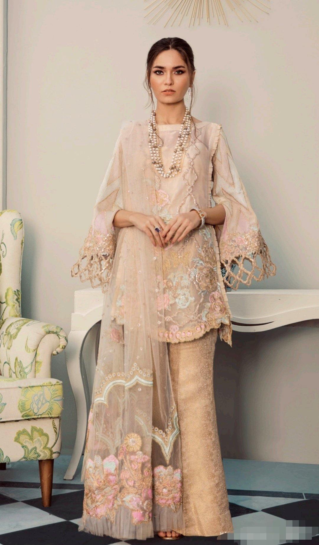 img_rouche_luxe_chiffon_collection_awwal_boutique