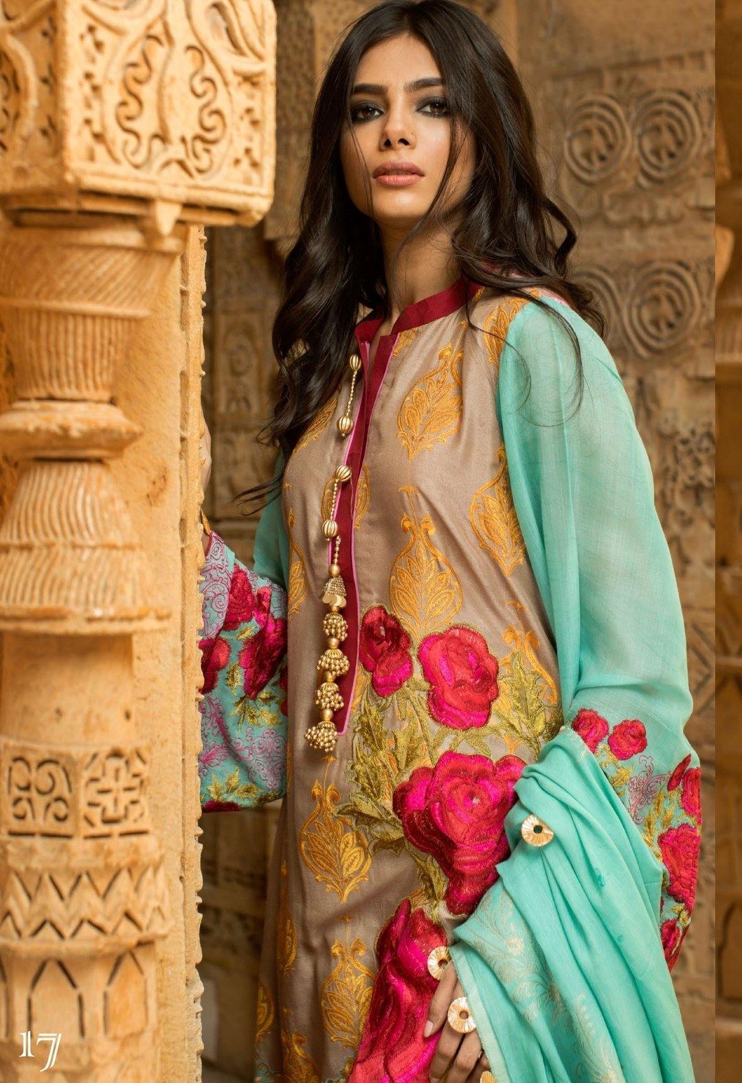 img_rub_nawaz_lawn_collection_awwal_boutique