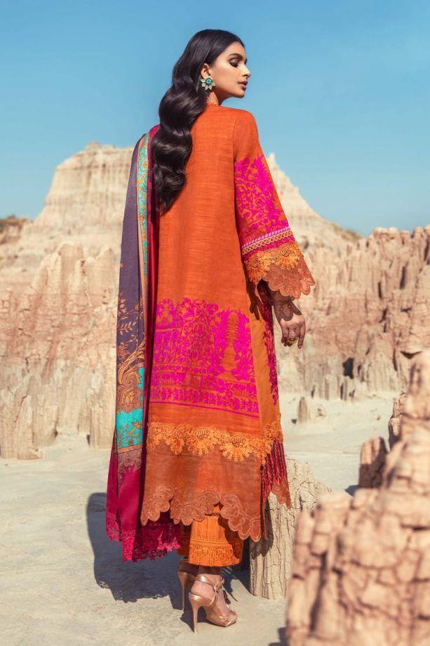 img_sana_safinaz_winter_shawl_2020_awwal_boutique