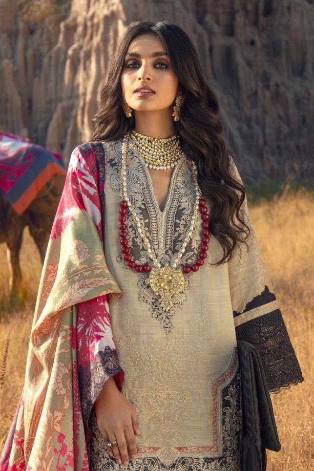 img_sana_safinaz_winter_shawl_2020_awwal_boutique