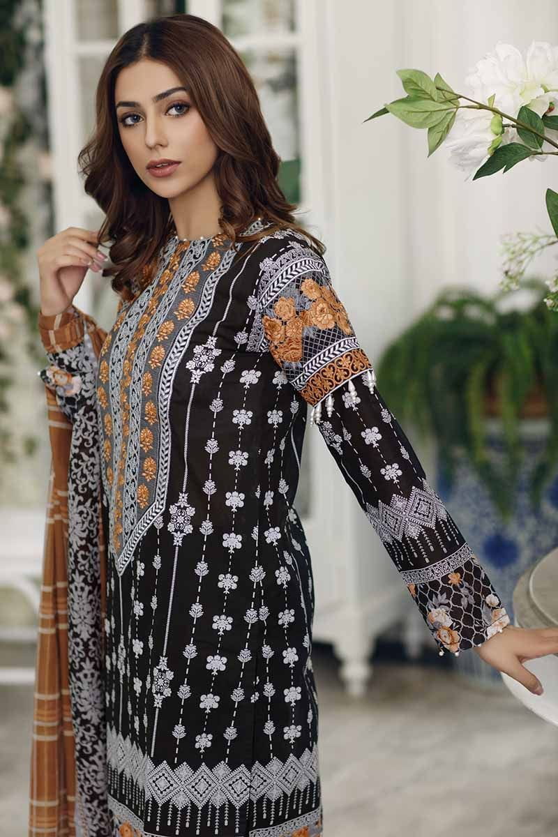 img_gul_ahmed_cambric_collection_awwal_boutique