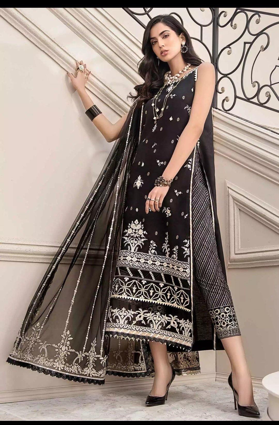 img_saadia_asad_noor_lawn_2020_awwal_boutique
