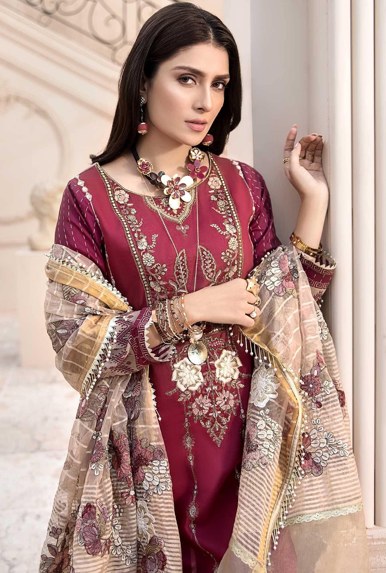 img_saadia_asad_noor_lawn_2020_awwal_boutique