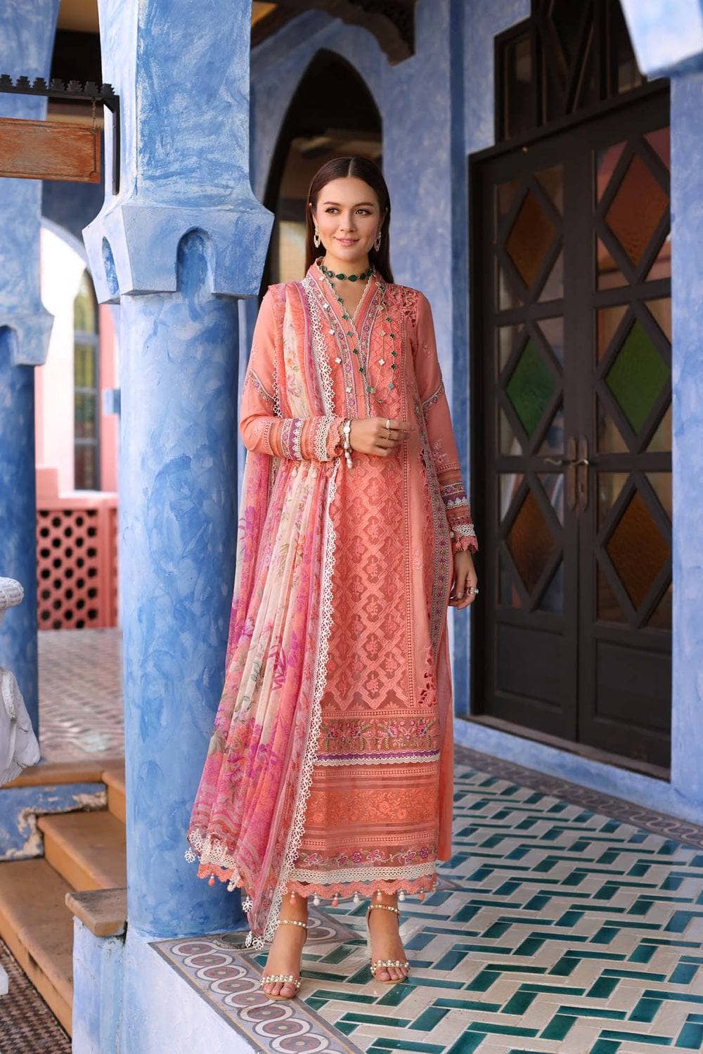 img_saadia_asad_noor_chikankari_23_awwal_boutique