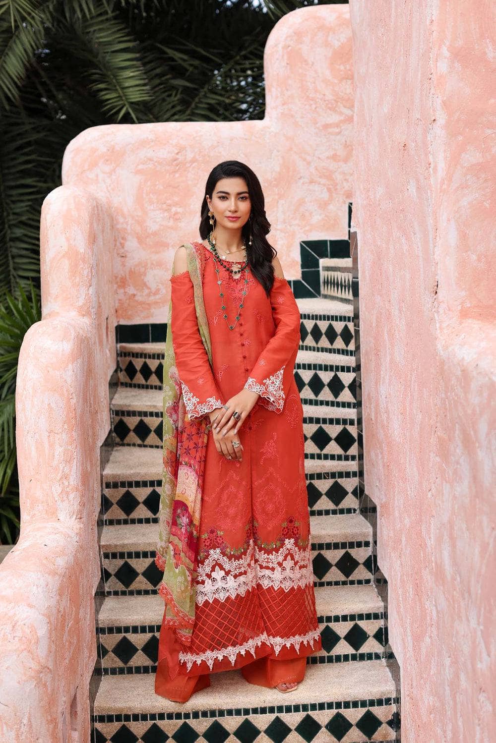img_saadia_asad_noor_chikankari_23_awwal_boutique