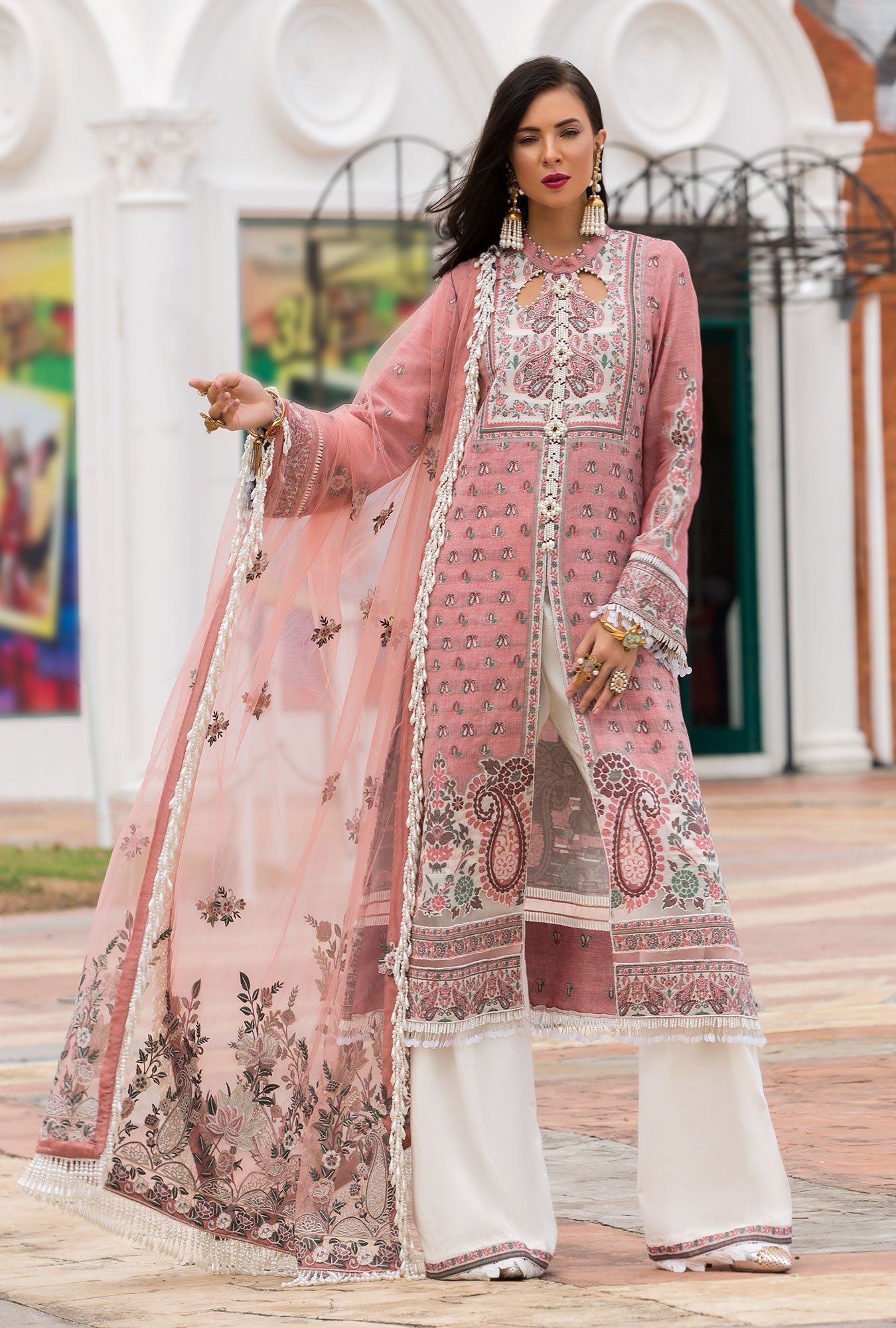 img_noor_lawn_pakistani_suits_awwal_boutique