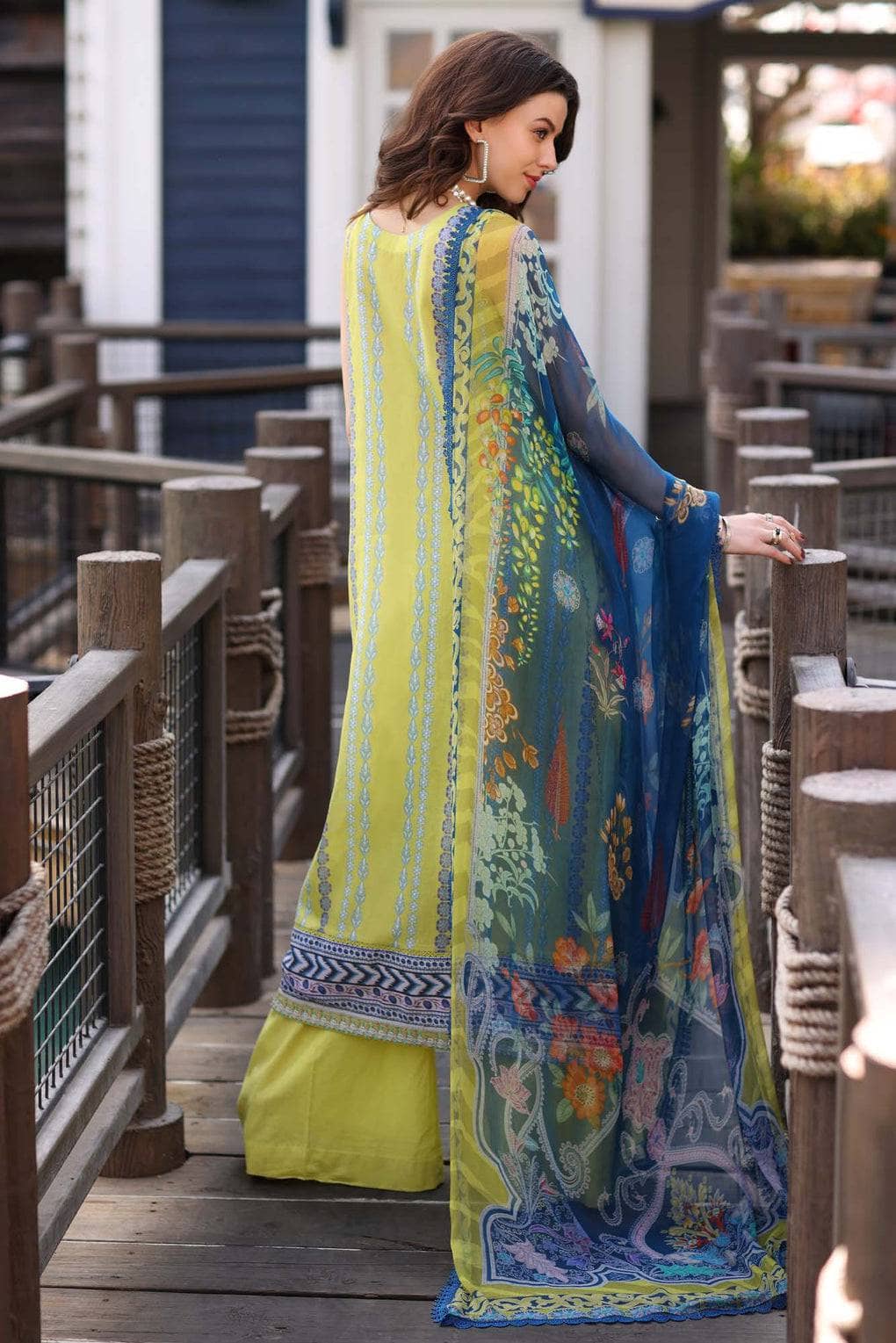 img_saadia_asad_noor_luxe_printkari_awwal_boutique