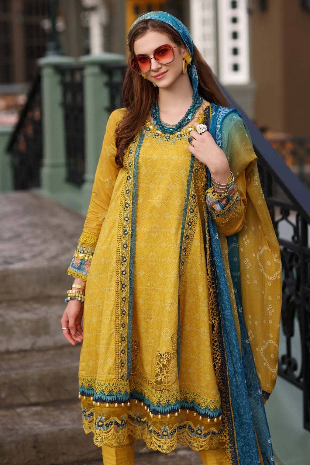 img_saadia_asad_noor_luxe_printkari_awwal_boutique
