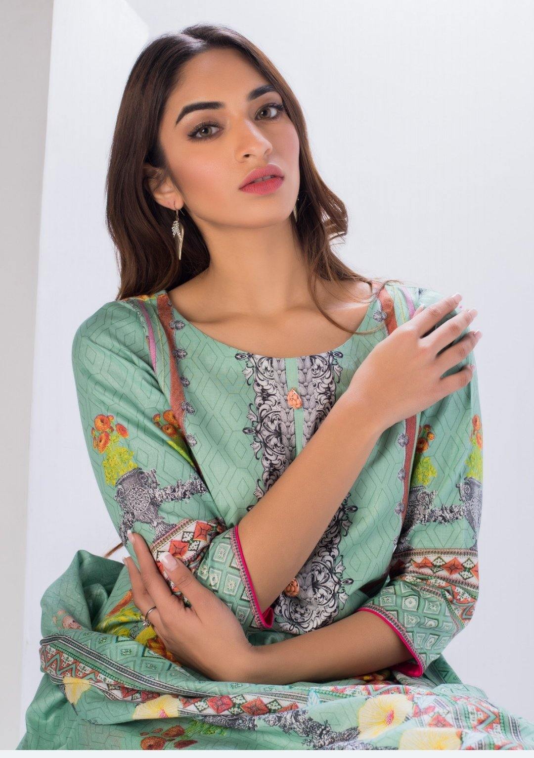 img_sahil_printed_economy_lawn_collection_awwal_boutique