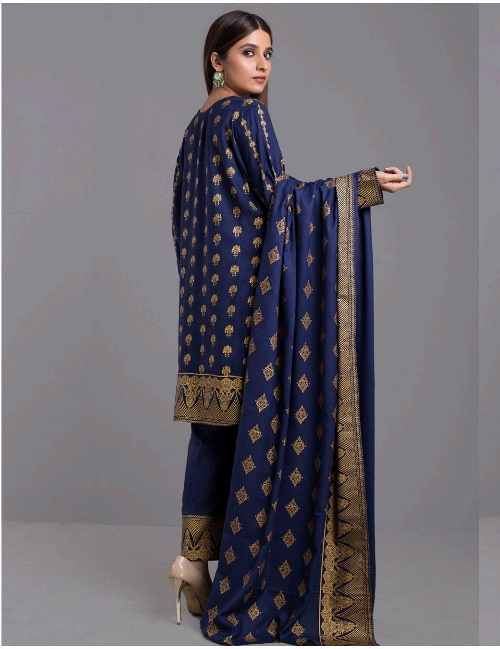 img_sahil_linen_collection_awwal_boutique