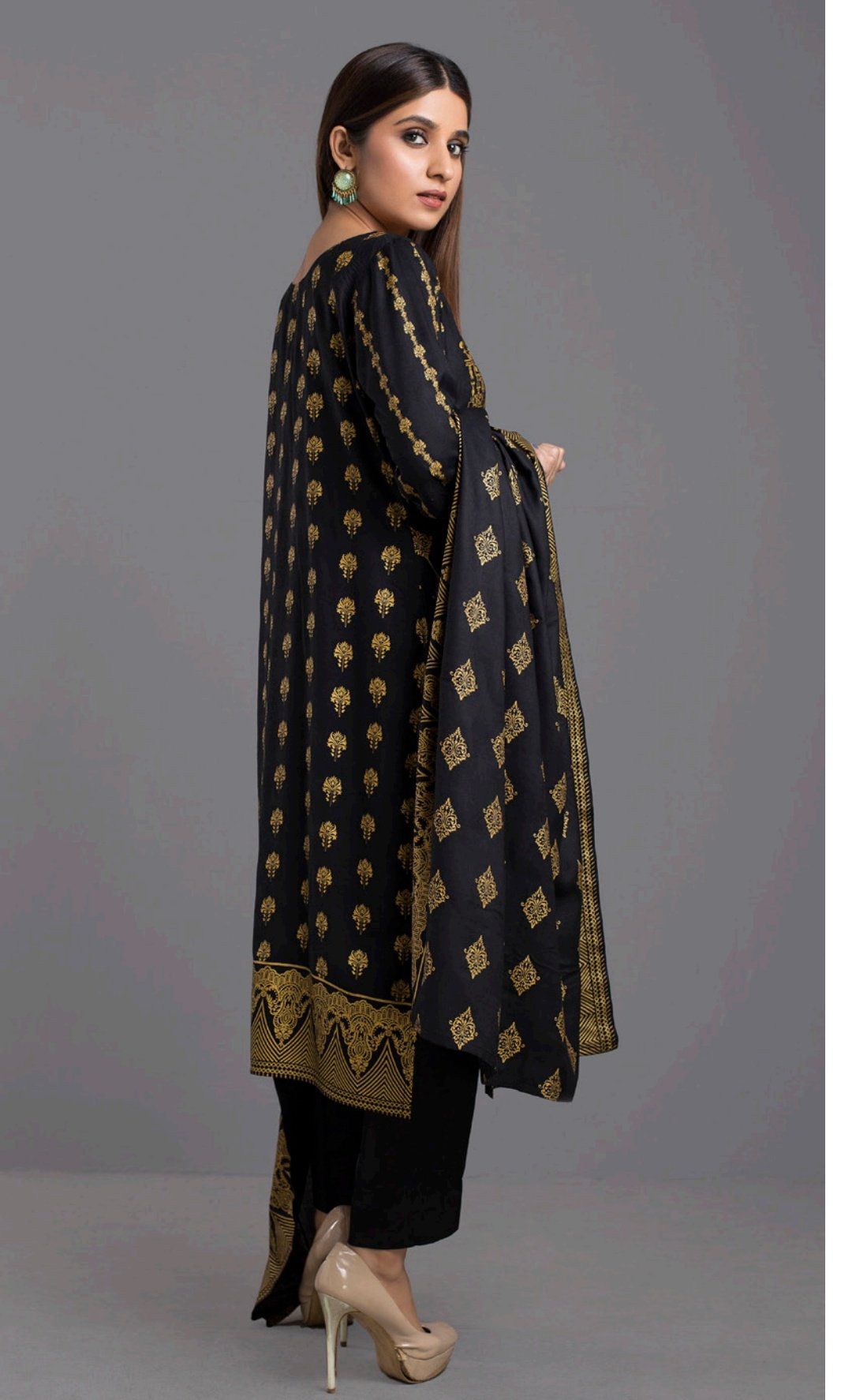 img_sahil_linen_collection_awwal_boutique