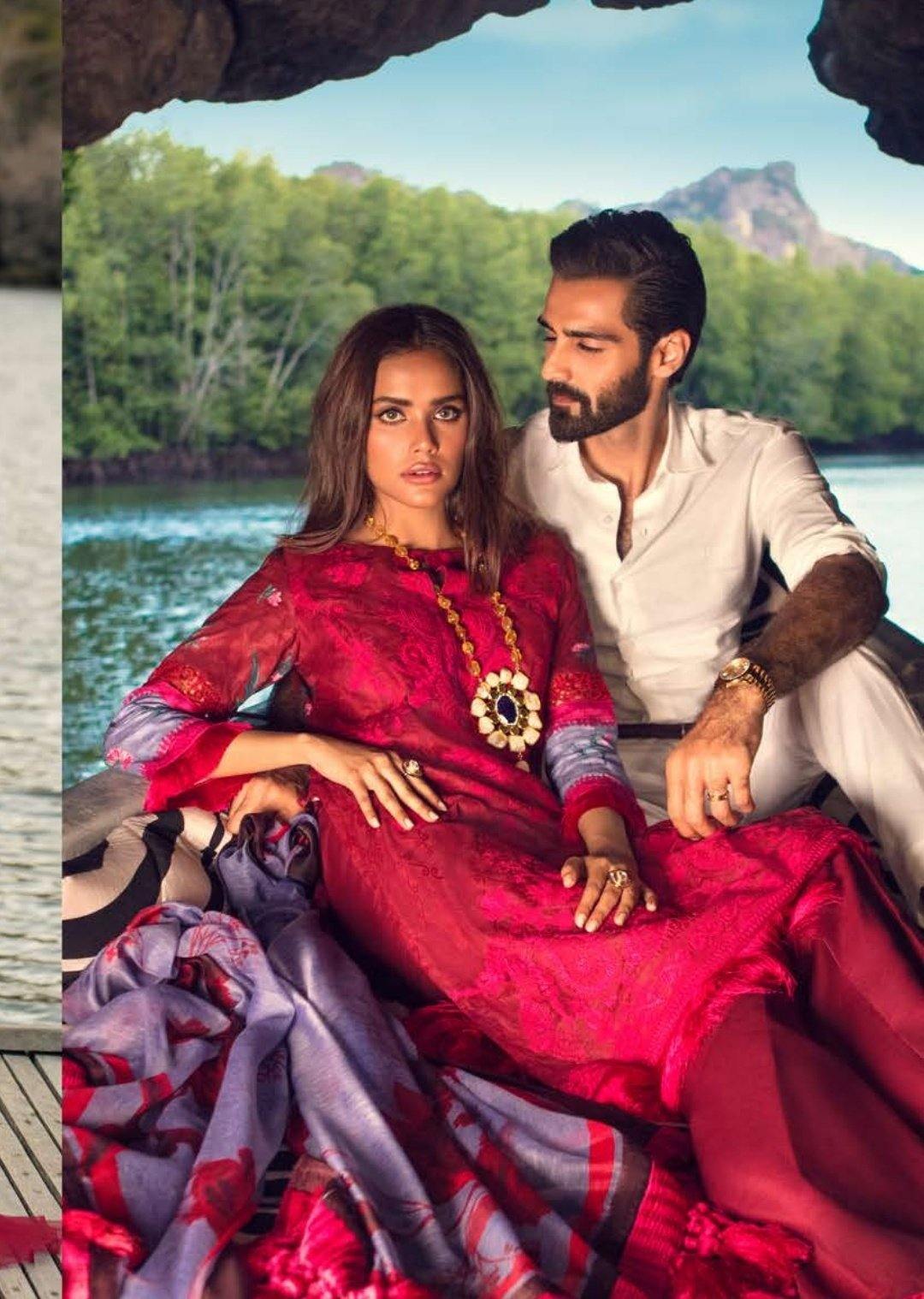 img_sana_safinaz_lawn_collection_awwal_boutique