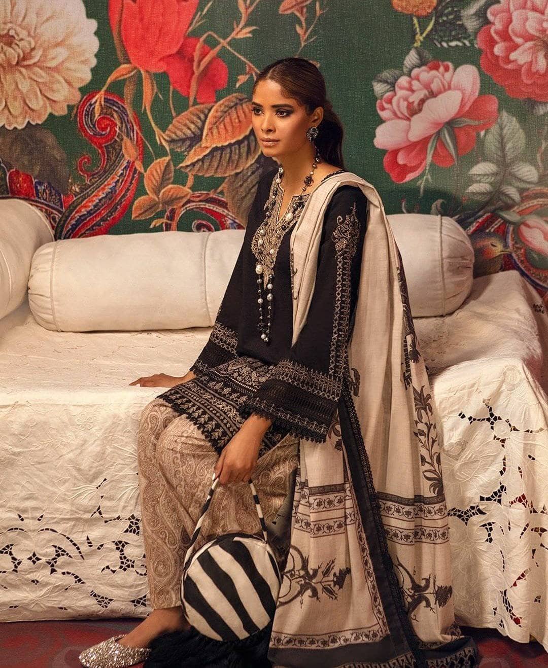 img_sana_safinaz_mahay_lawn_2021_awwal_boutique