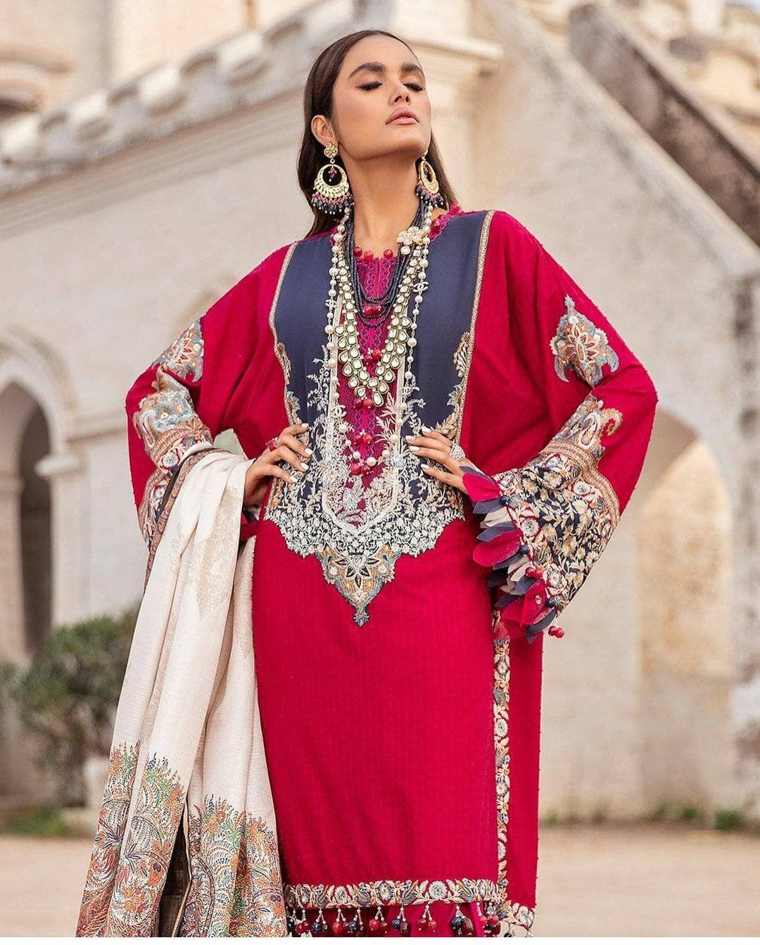 img_sana_safinaz_lawn_2021_awwal_boutique