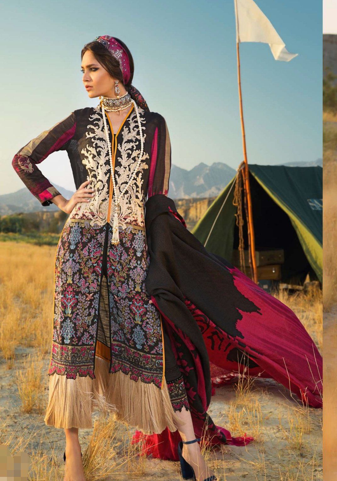 img_sana_safinaz_luxury_shawl_collection_7B_awwal_boutique