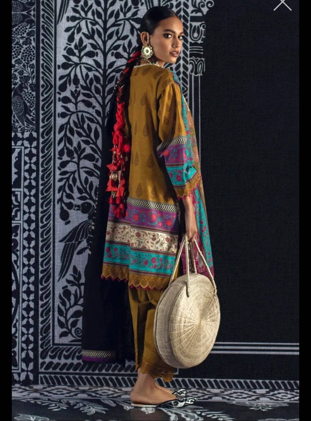 img_sana_safinaz_mahay_winter_21_awwal_boutique