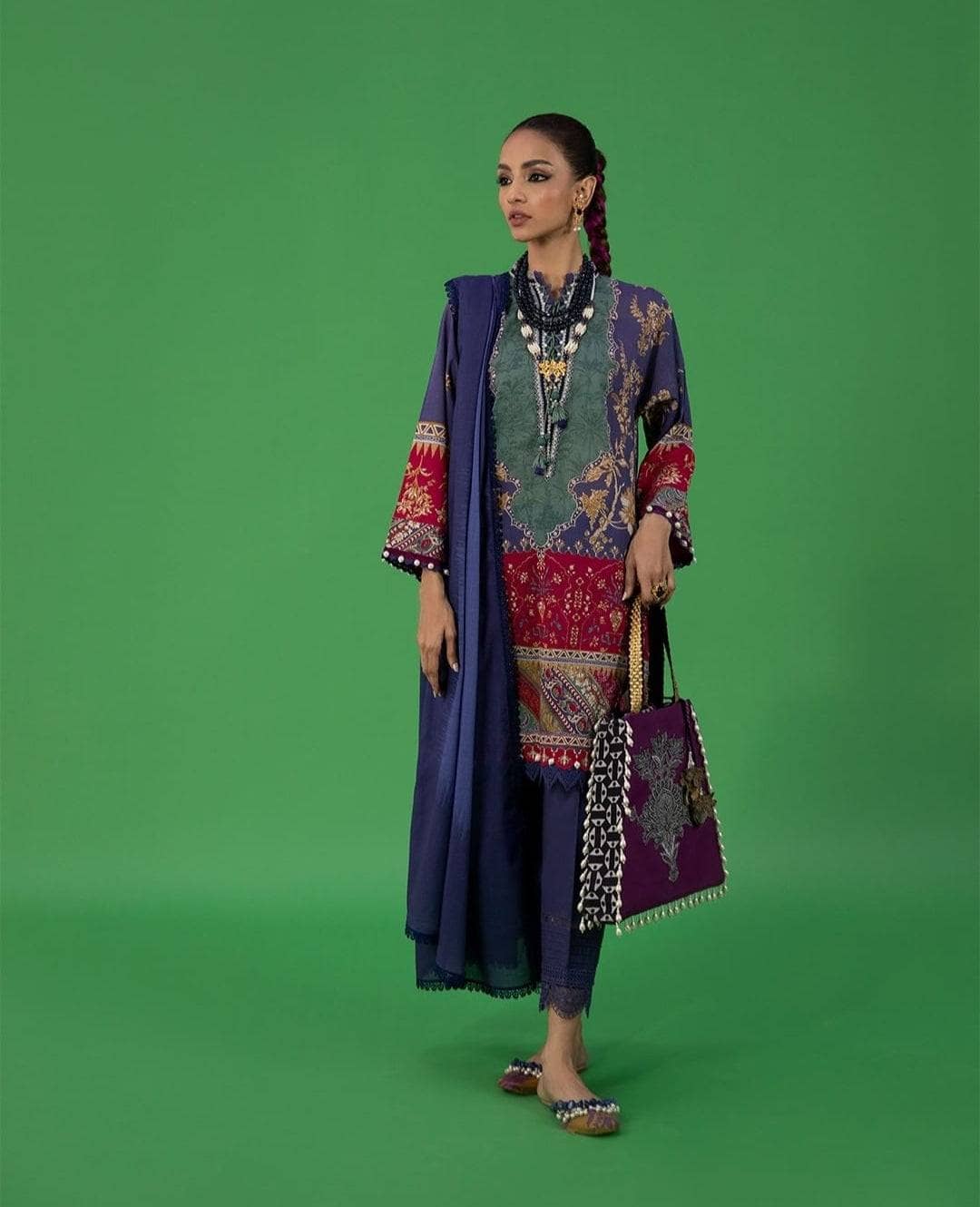 img_sana_safinaz_mahay_lawn_22_awwal_boutique