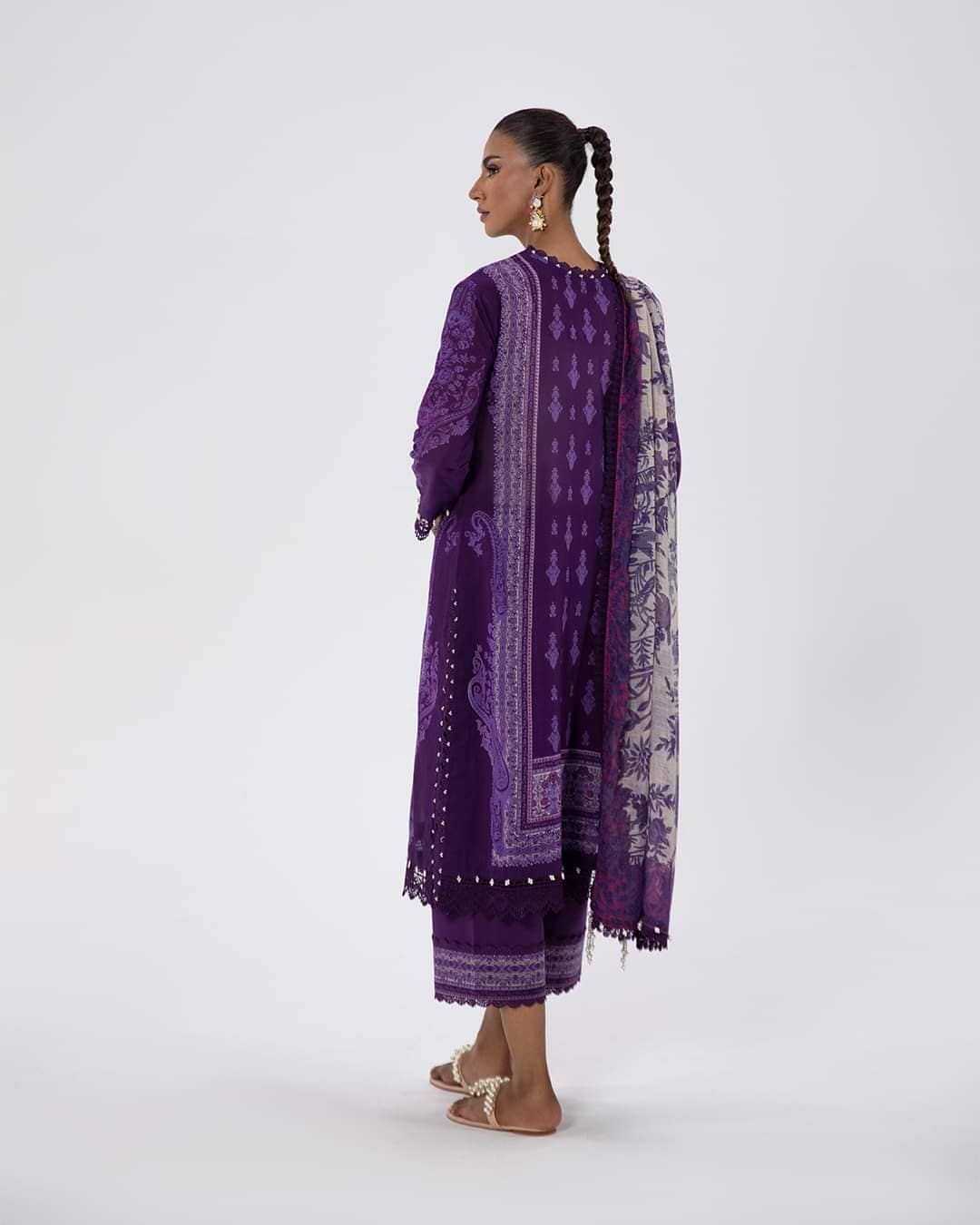 img_sana_safinaz_mahay_lawn_22_awwal_boutique