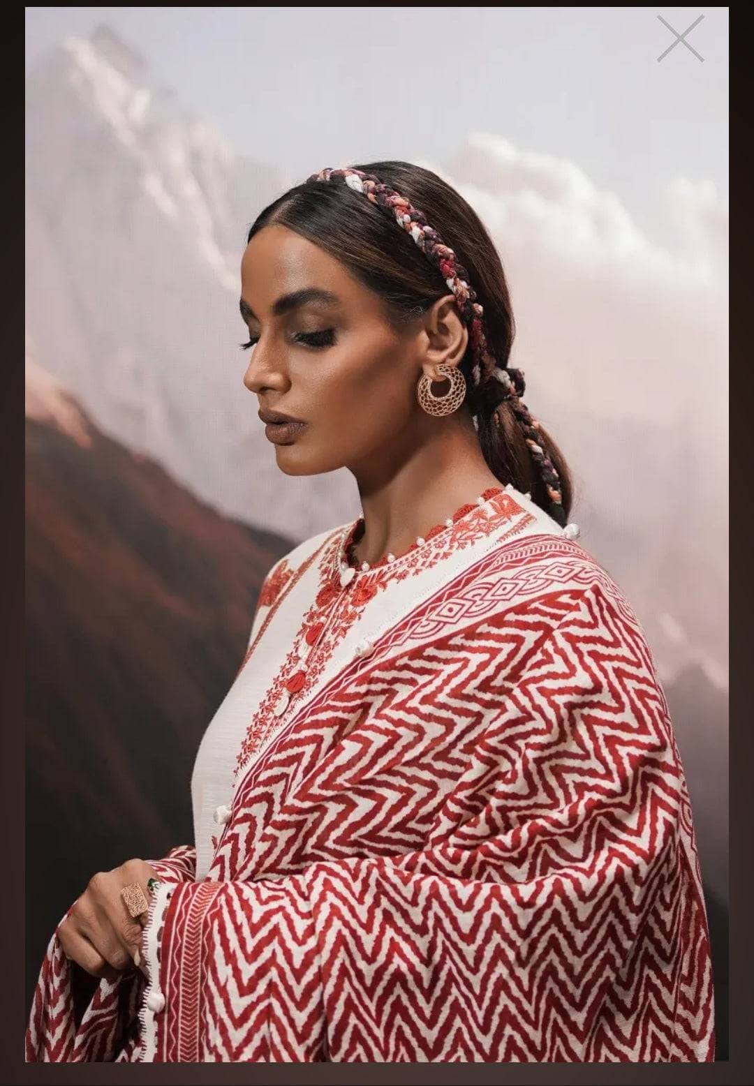 img_sana_safinaz_mahay_winter_22_awwal_boutique