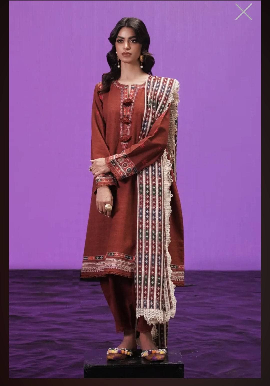 img_sana_safinaz_mahay_winter_22_awwal_boutique