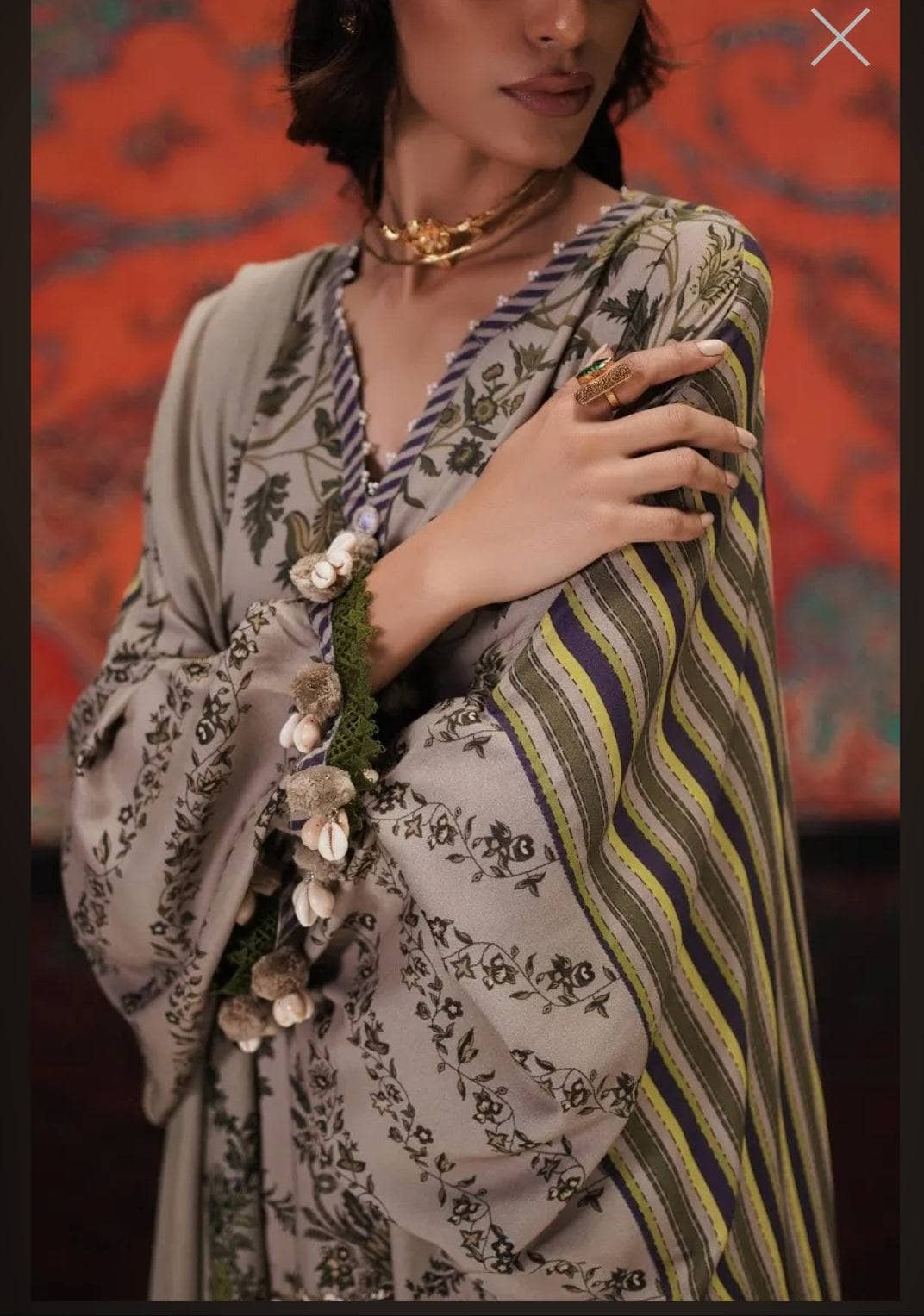 img_sana_safinaz_mahay_winter_22_awwal_boutique