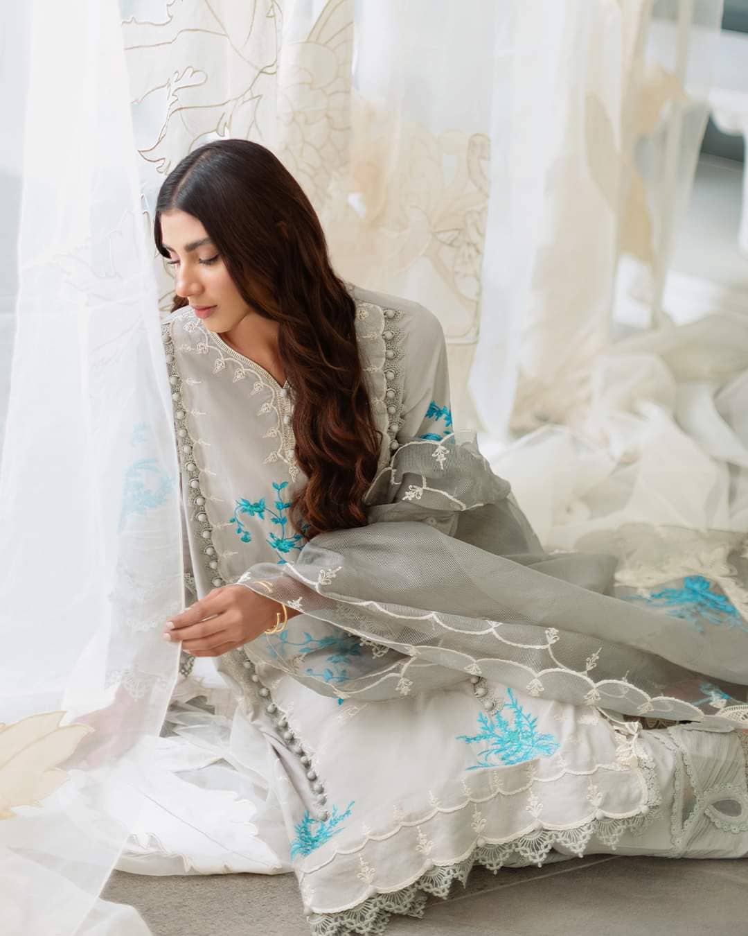img_sana_safinaz_muzlin_vol_1_23_awwal_boutique