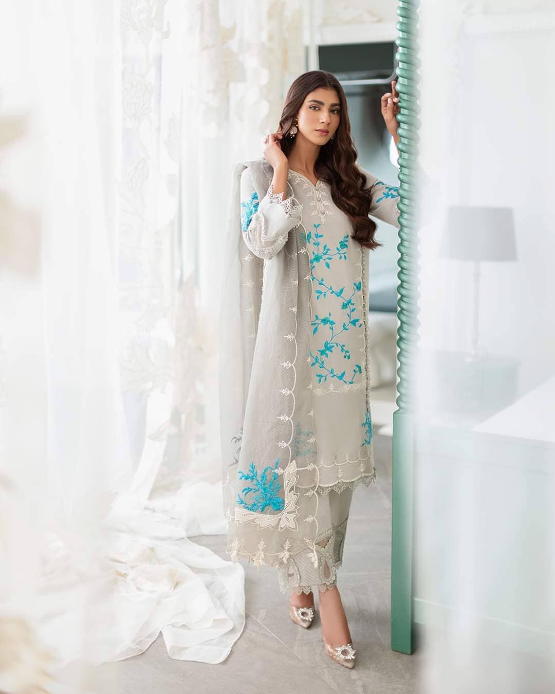 img_sana_safinaz_muzlin_vol_1_23_awwal_boutique