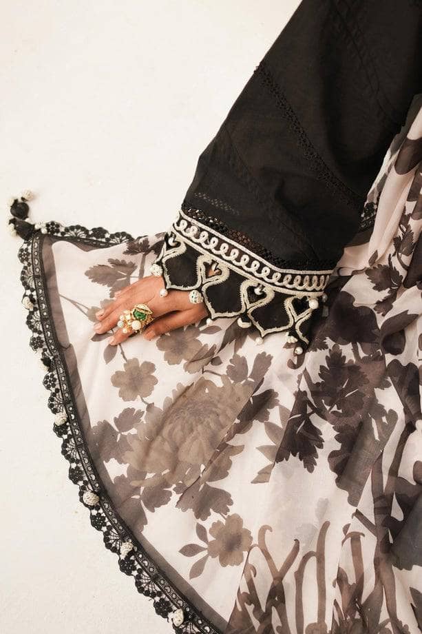Img_sana_safinaz_muzlin_23_awwal_boutique