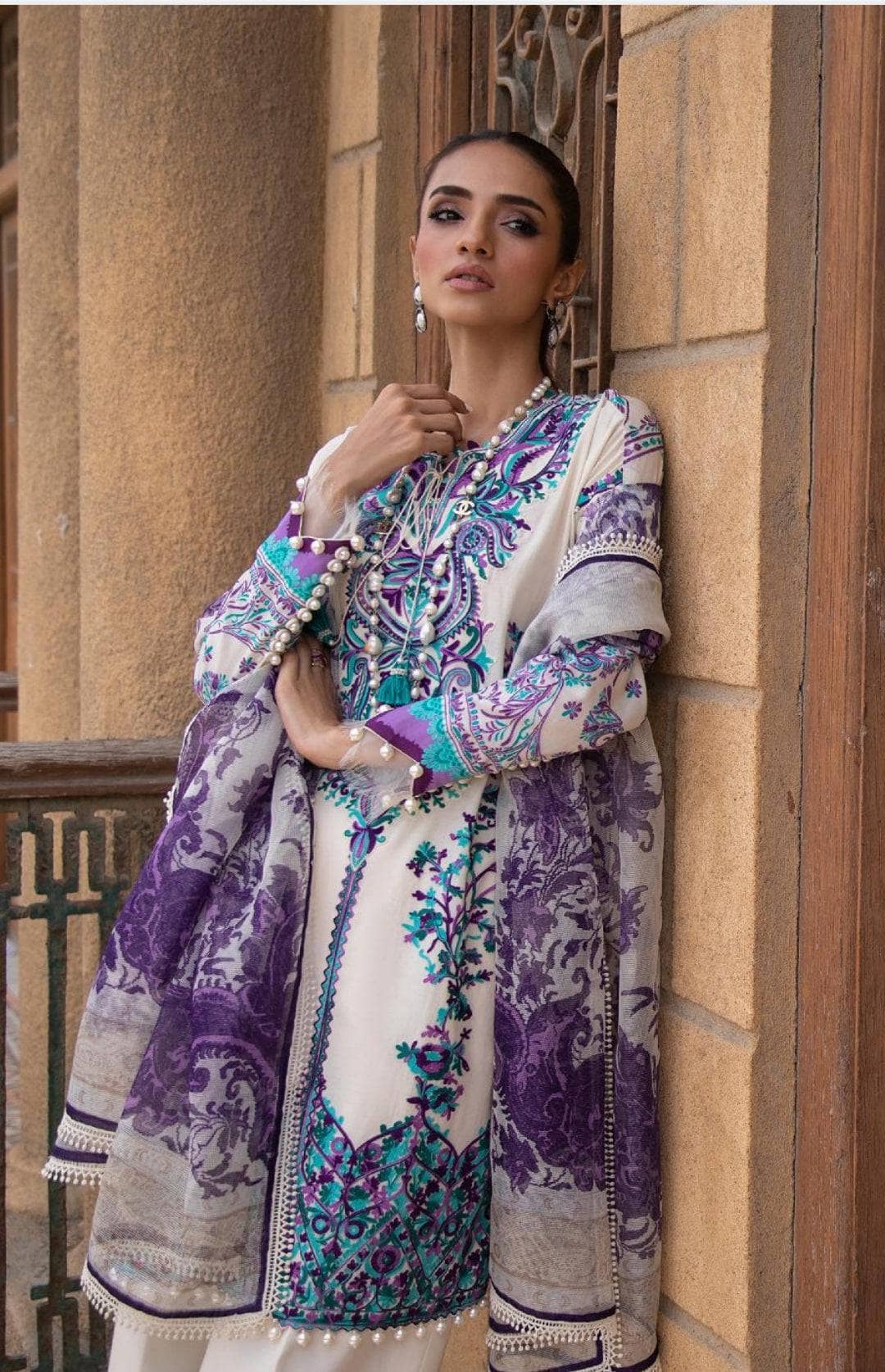 img_sana_safinaz_muzlin_22_awwal_boutique