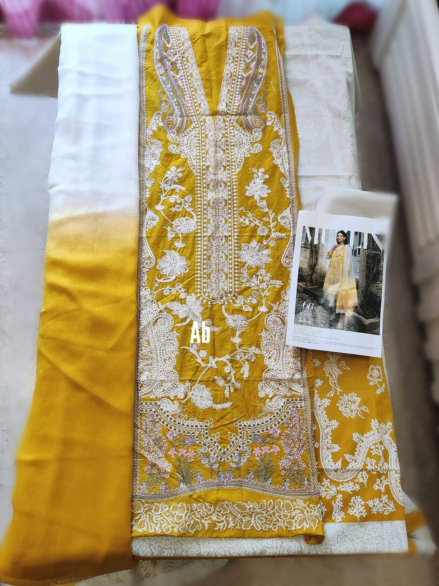 img_open_pic_sana_safinaz_muzlin_22_awwal_boutique