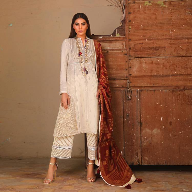image_sana_safinaz_kurnool_block_prints_collection_awwal_boutique_sale