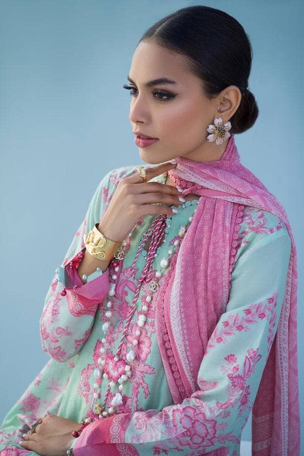 img_sana_safinaz_muzlin_vol_2_awwal_boutique