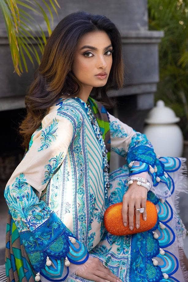 img_sana_safinaz_luxury_lawn_22_awwal_boutique