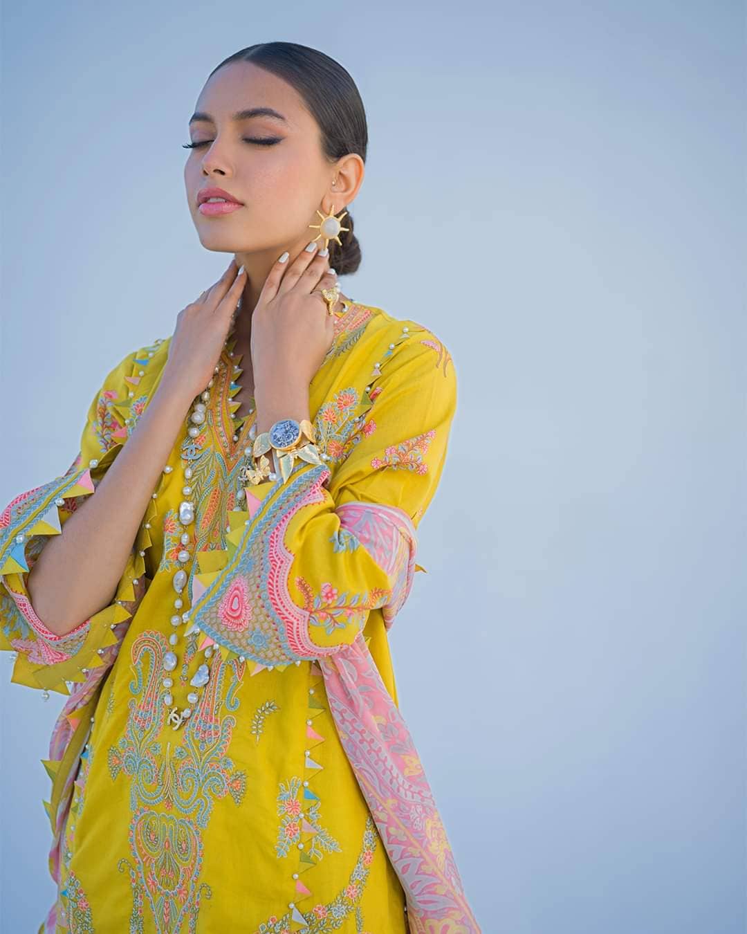 img_sana_safinaz_muzlin_vol_2_awwal_boutique