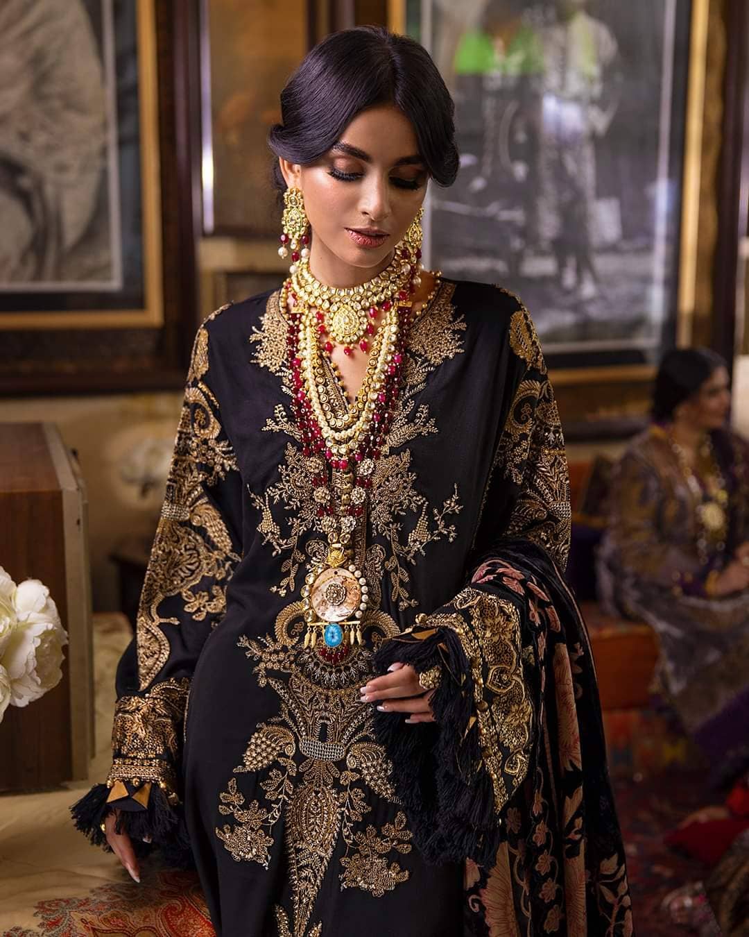 img_sana_safinaz_luxury_winter_21_awwal_boutique
