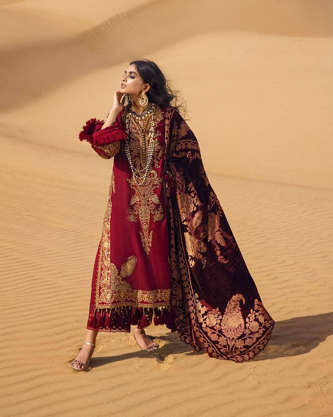 img_sana_safinaz_luxury_velvet_awwal_boutique