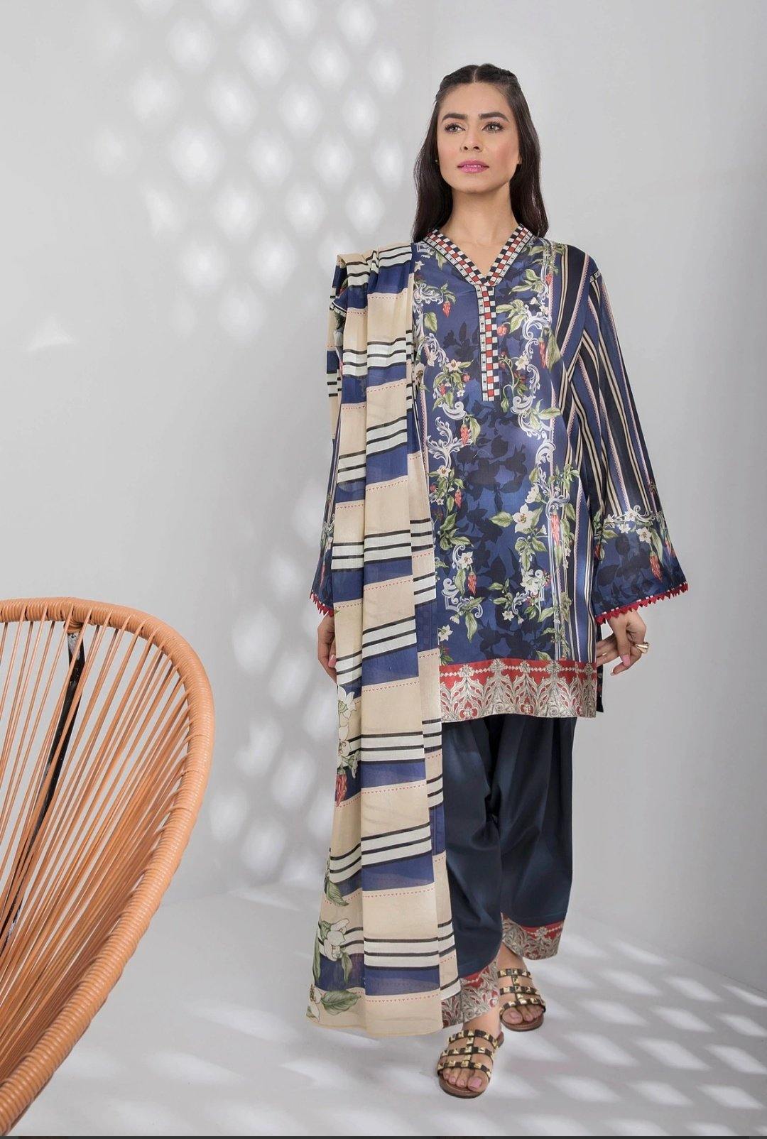 img_sapphire_lawn_collection_2020_awwal_boutique
