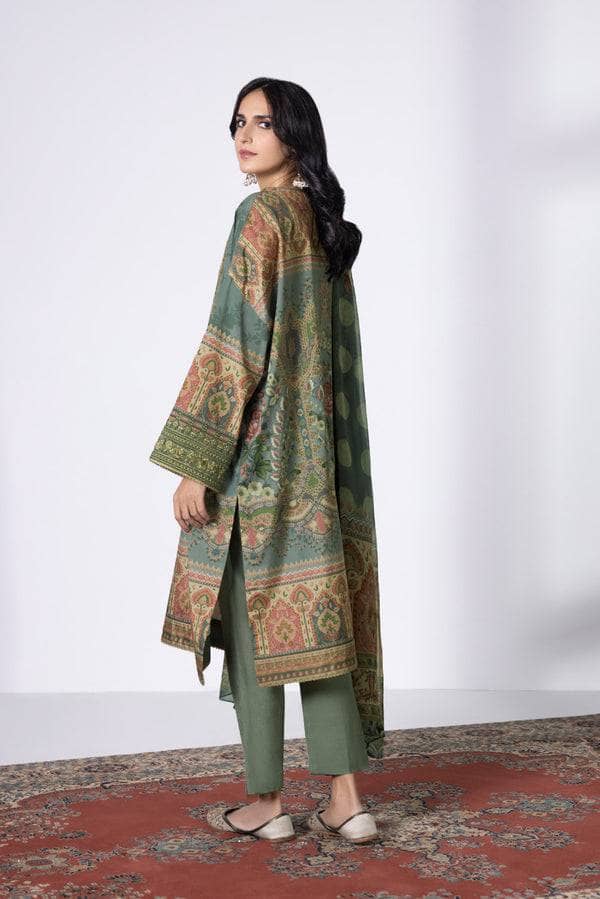 img_sapphire_intermix_23_awwal_boutique